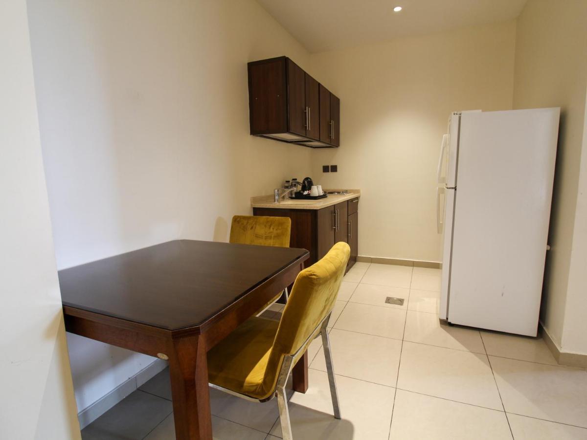Friesian Hotel Suites Cidde Dış mekan fotoğraf